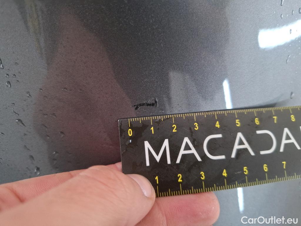  Mercedes  GLA MERCEDES-BENZ  / 2020 / 5P / SUV 2.0  200 D BUSINESS LINE DCT #32