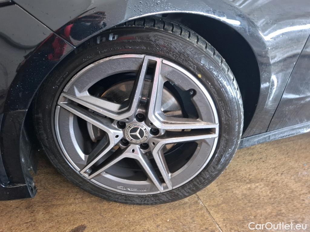  Mercedes  A-Klasse MERCEDES-BENZ Classe A Compact / 2018 / 5P / Berline A 180 d AMG Line 8G-DCT #7