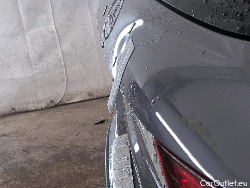  Mercedes  GLA MERCEDES-BENZ  / 2020 / 5P / SUV 2.0  200 D BUSINESS LINE DCT #18