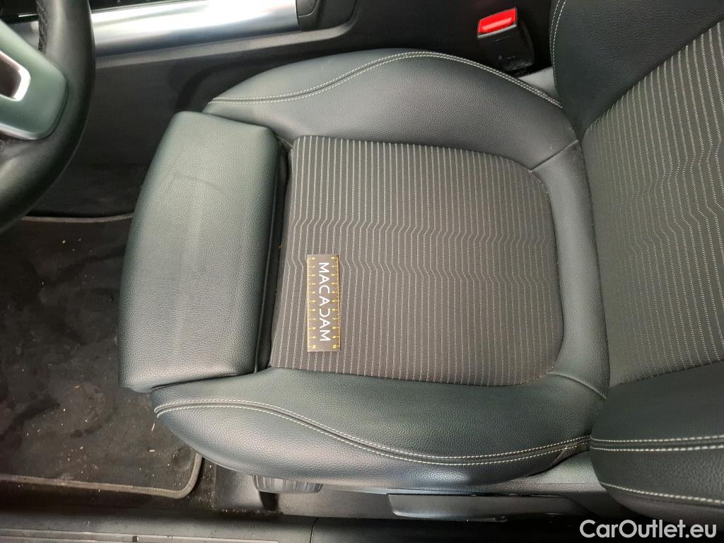  Mercedes  GLA MERCEDES-BENZ  / 2020 / 5P / SUV 2.0  200 D BUSINESS LINE DCT #65