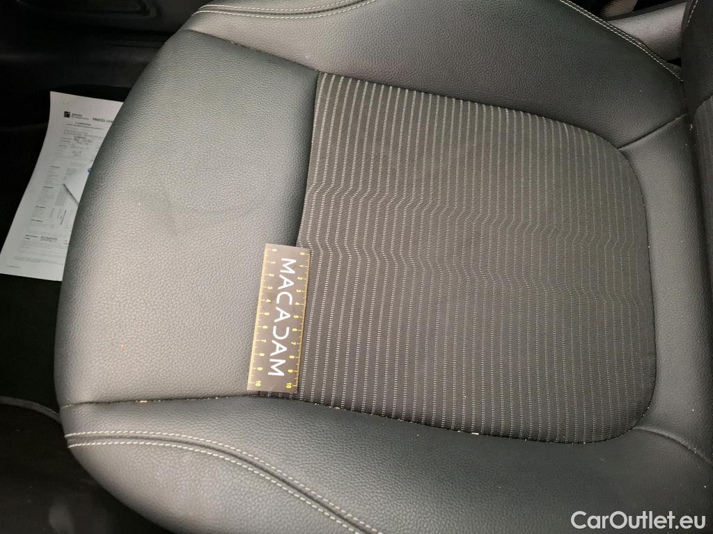  Mercedes  GLA MERCEDES-BENZ  / 2020 / 5P / SUV 2.0  200 D BUSINESS LINE DCT #70