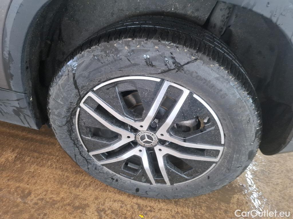  Mercedes  GLA MERCEDES-BENZ  / 2020 / 5P / SUV 2.0  200 D BUSINESS LINE DCT #50