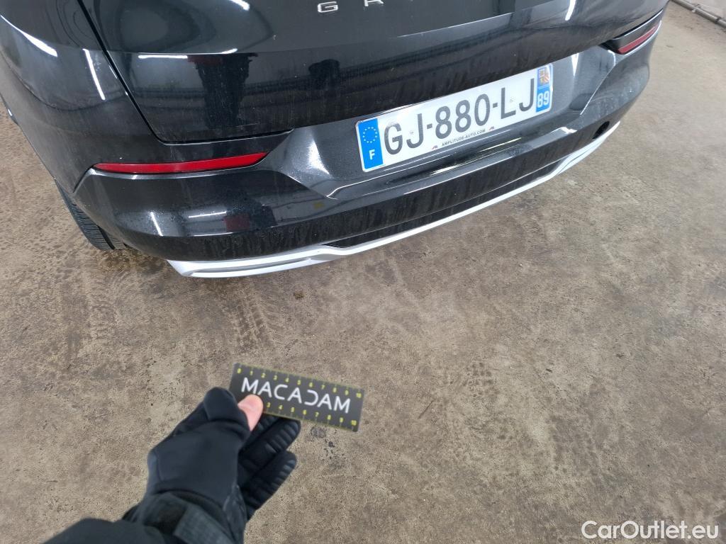  Opel   Grandland X Grandland X Elegance Business 1.5 130CV BVA8 E6d #38