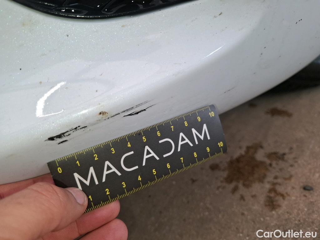  Mercedes  A-Klasse MERCEDES-BENZ Classe A Berline / 2018 / 4P / Berline A 180 d Style Line #9