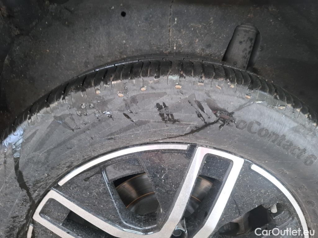  Mercedes  GLA MERCEDES-BENZ  / 2020 / 5P / SUV 2.0  200 D BUSINESS LINE DCT #51