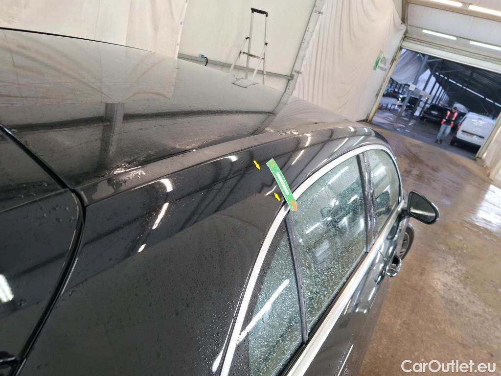  Mercedes  A-Klasse MERCEDES-BENZ Classe A Compact / 2018 / 5P / Berline A 180 d AMG Line 8G-DCT #3