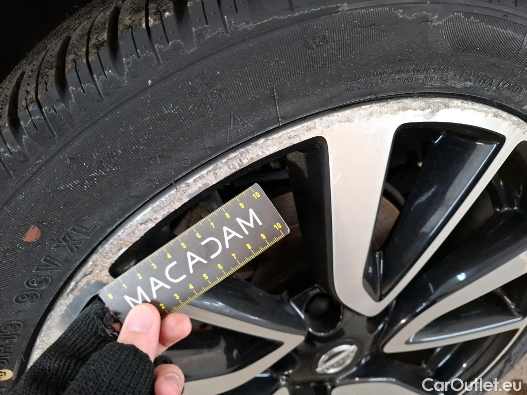  Nissan  Qashqai NISSAN  5p Crossover 1.2 DIG-T 115 Xtronic TEKNA #19