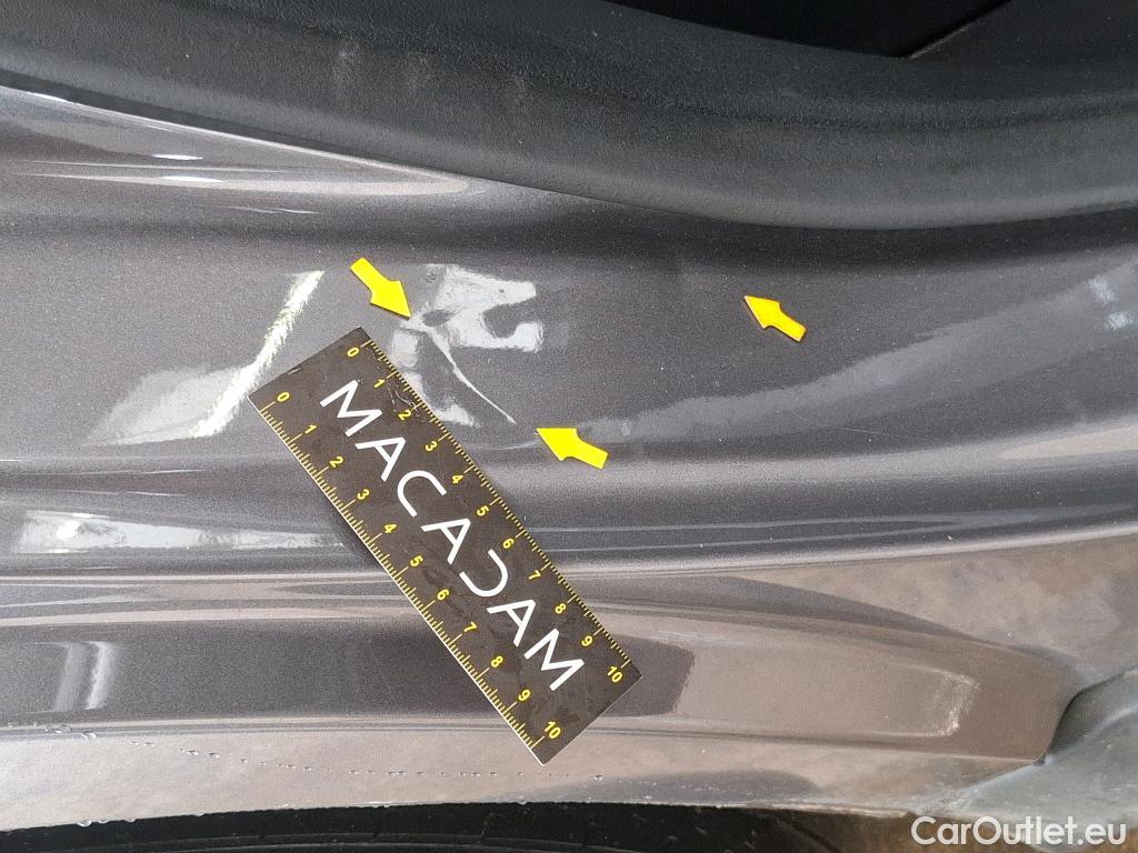  Mercedes  GLA MERCEDES-BENZ  / 2020 / 5P / SUV 2.0  200 D BUSINESS LINE DCT #42