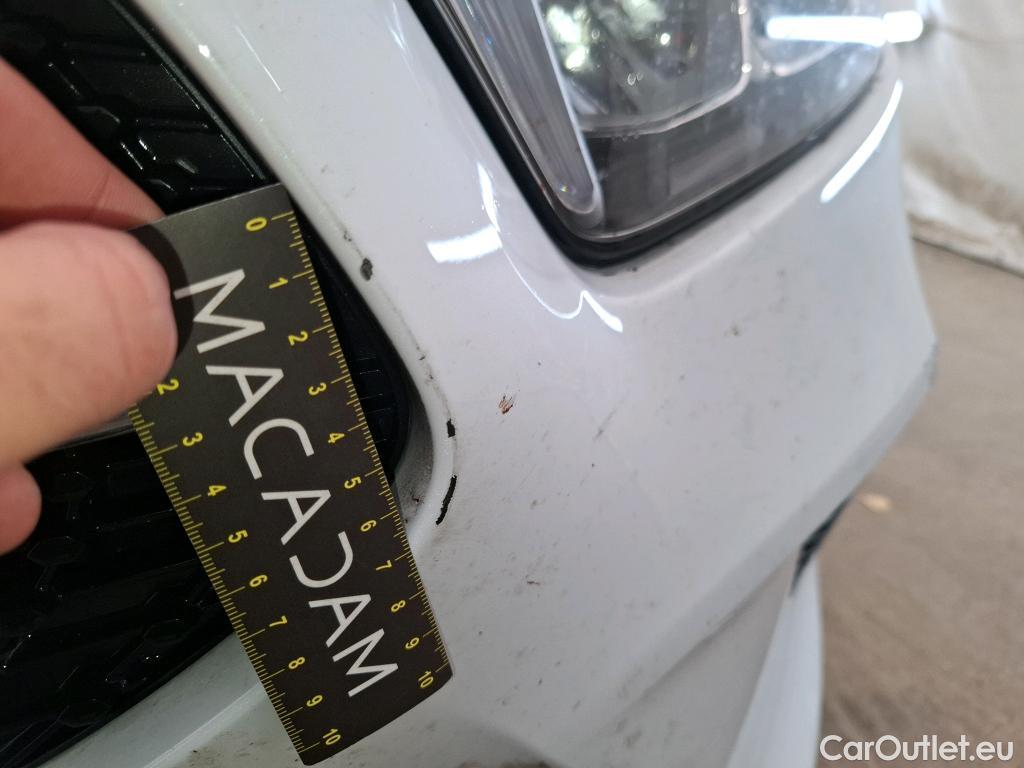  Mercedes  A-Klasse MERCEDES-BENZ Classe A Berline / 2018 / 4P / Berline A 180 d Style Line #13