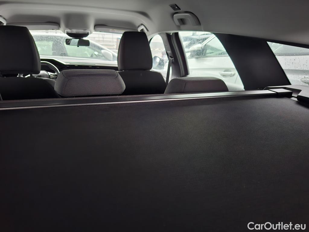  Peugeot  308 PEUGEOT  SW / 2021 / 5P / Break BlueHDi 130 EAT8 ACTIVE PACK #26