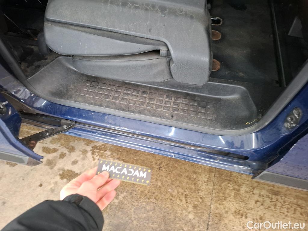  Peugeot  Expert  Kombi L2 2.0 HDi 150CV BVM6 E6dT #38