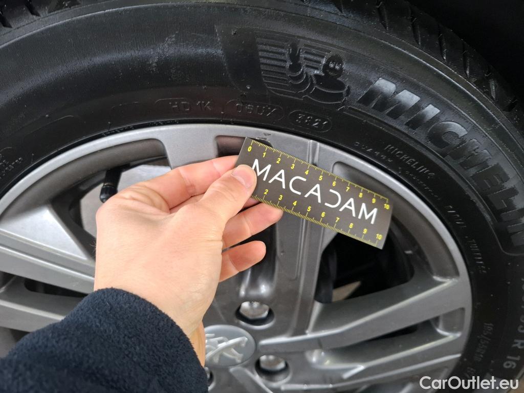  Peugeot  208  Active Business 1.2 PureTech 75CV BVM5 E6d #28