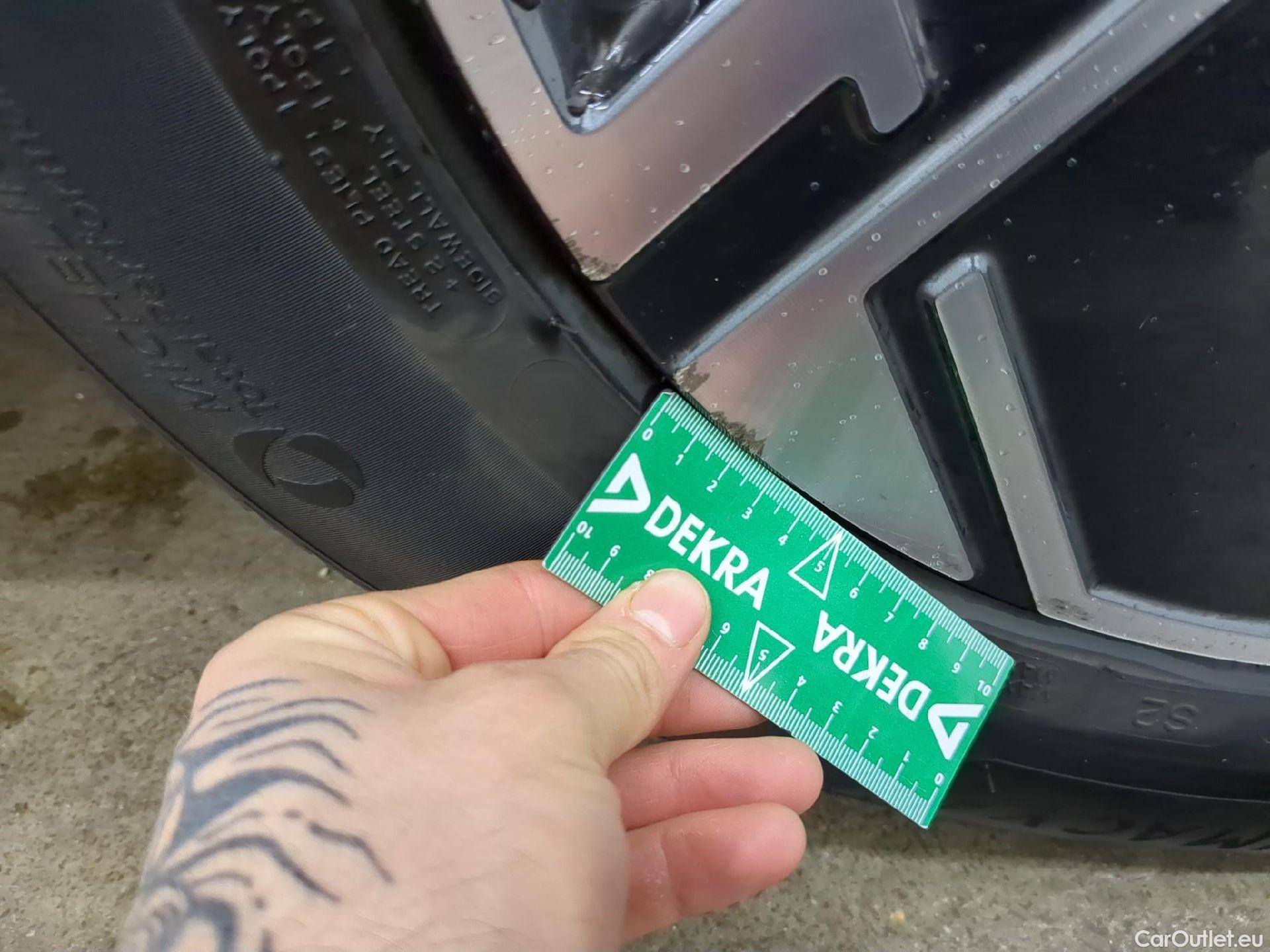  Hyundai  Tucson  Intuitive Hybrid 2WD 1.6 T-GDI 230CV BVA6 E6d #4