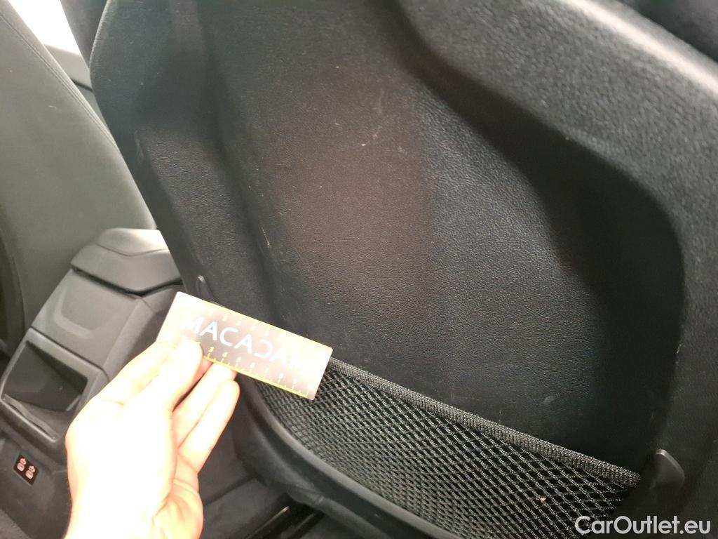  Bmw  Serie 1 BMW Série 1 / 2019 / 5P / Berline 116i DKG7 Business Design #14