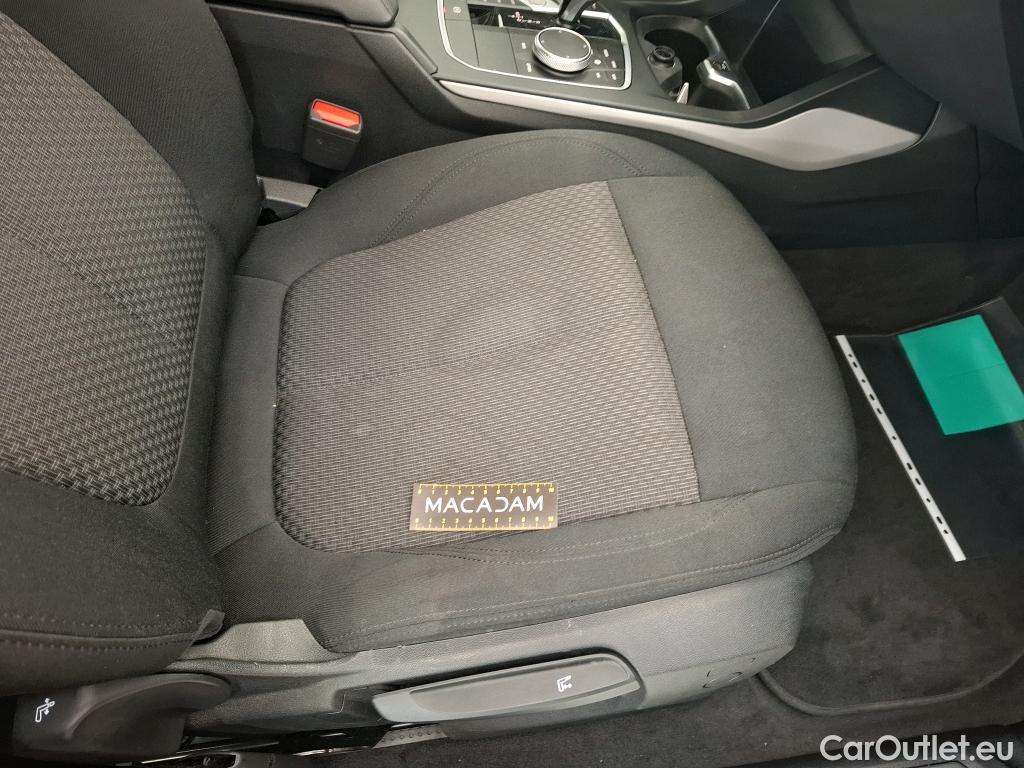  Bmw  Serie 1 BMW Série 1 / 2019 / 5P / Berline 116i DKG7 Business Design #20