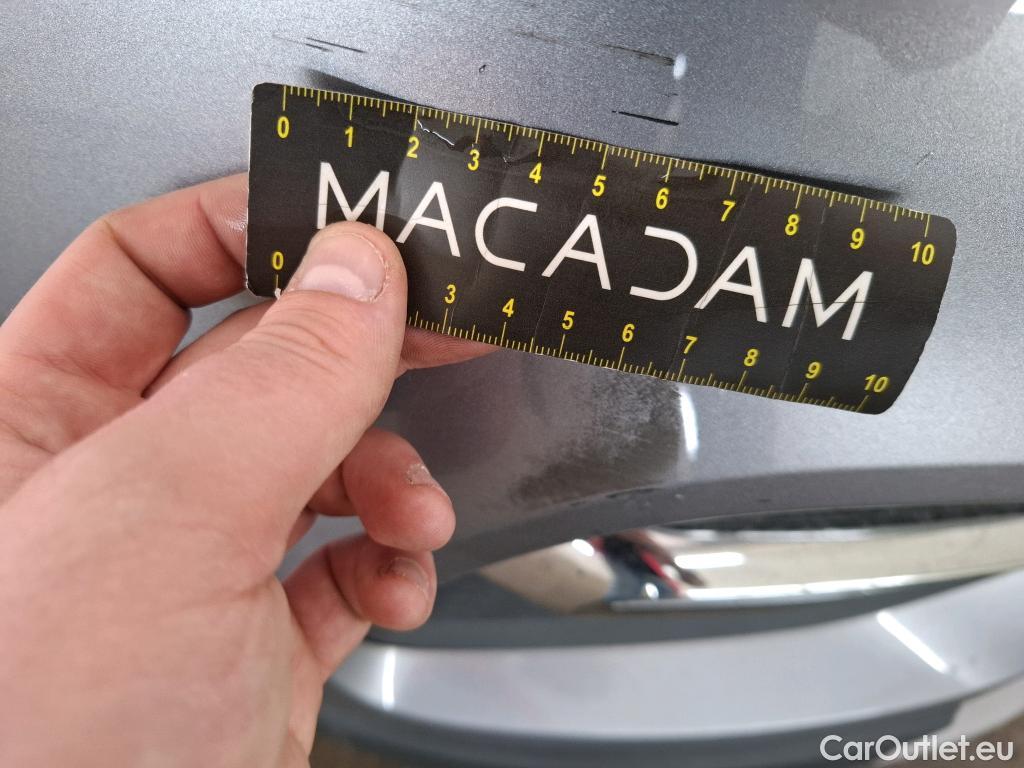  Opel   Grandland X Grandland X Elegance Business 1.5 130CV BVA8 E6d #3