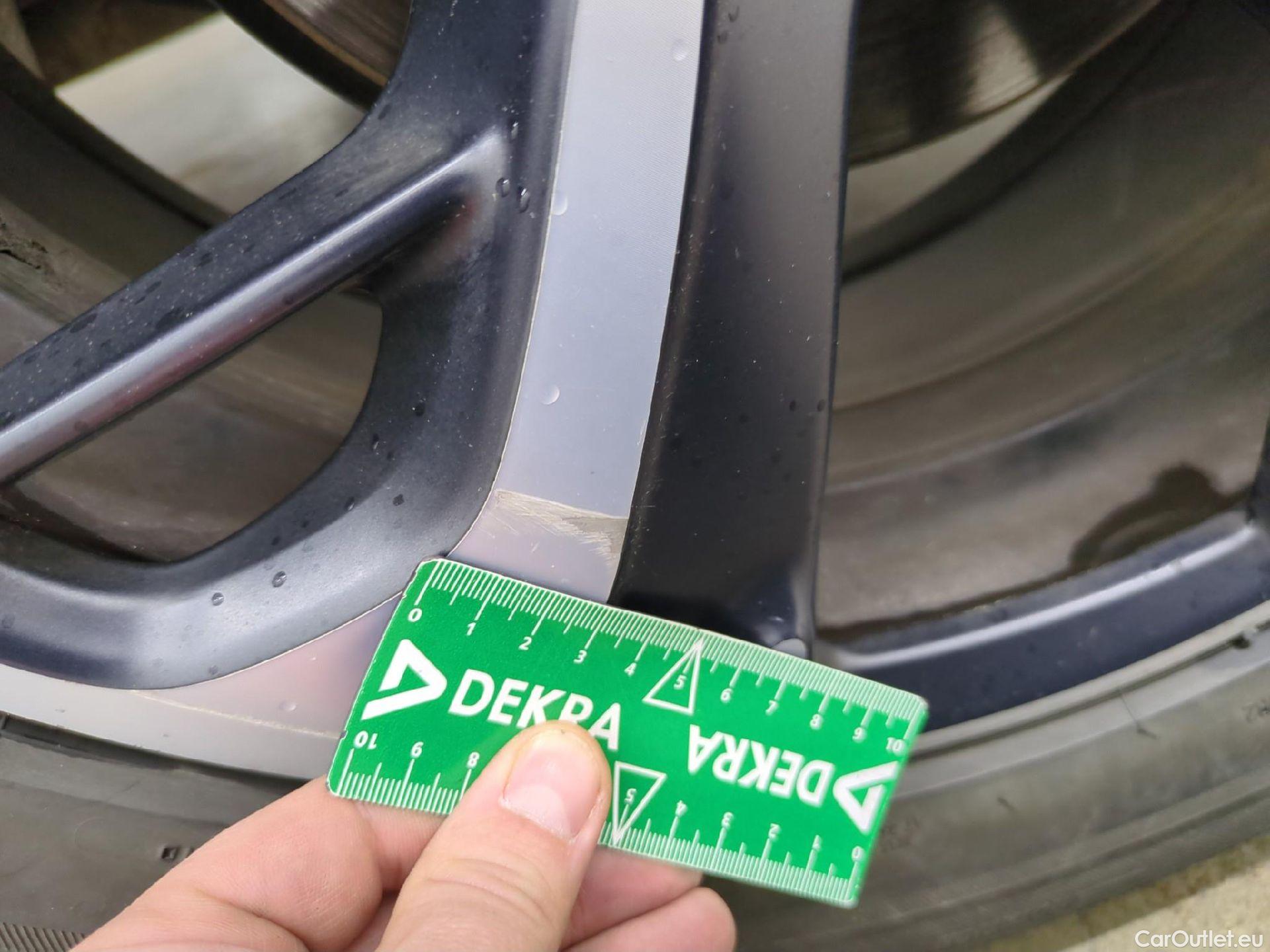  DS  DS7 DS DS 7 Crossback 5p SUV BlueHDi 130 Manuel Executive #17