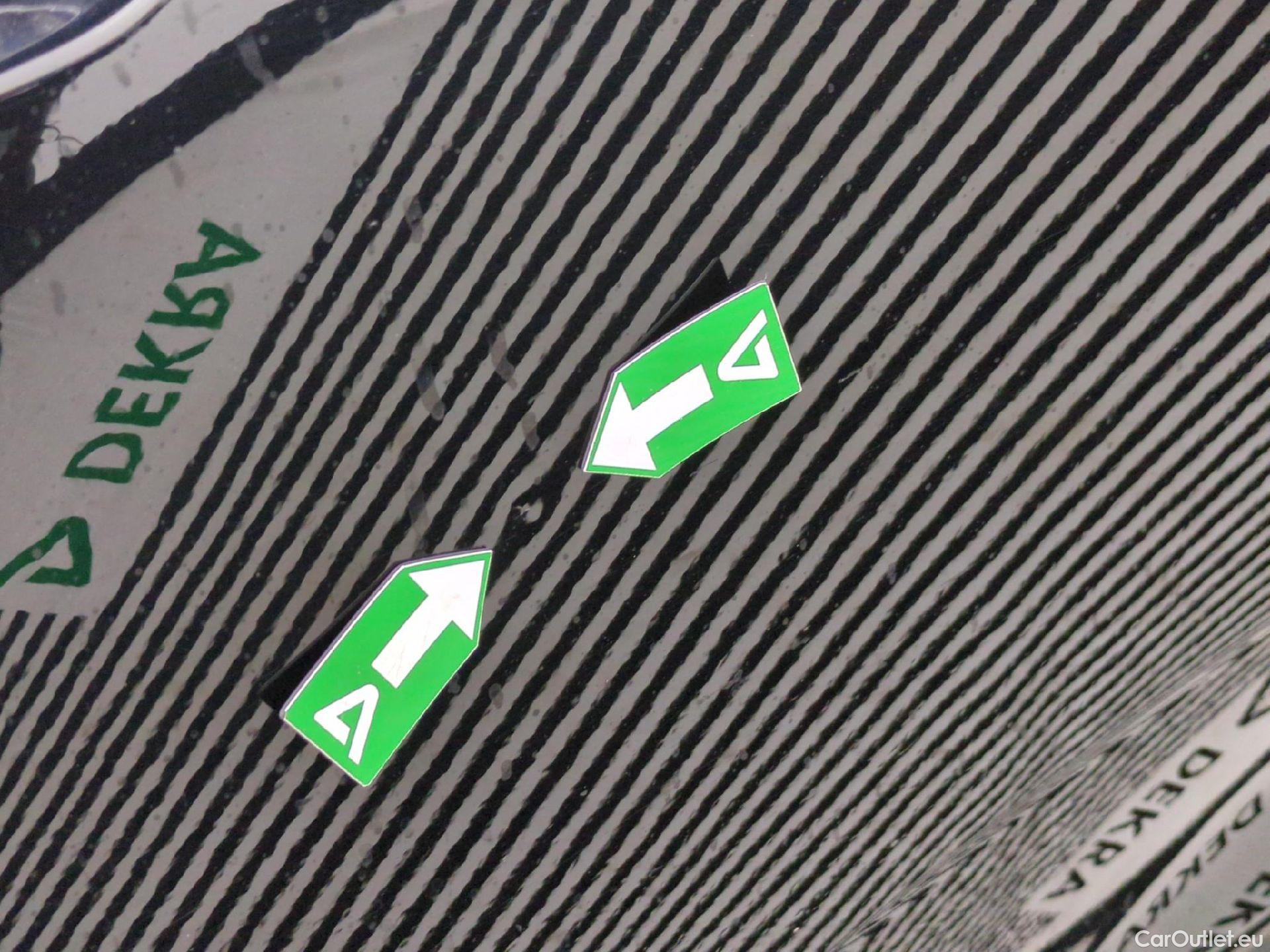  DS  DS7 DS DS 7 Crossback 5p SUV BlueHDi 130 Manuel Executive #31