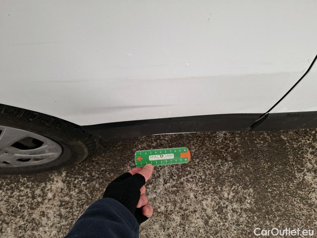  Fiat  Talento FIAT   2016  4P  Fourgon tôlé FT 13 LH1  16 Mtjet 95 Pack Pro Nav #42