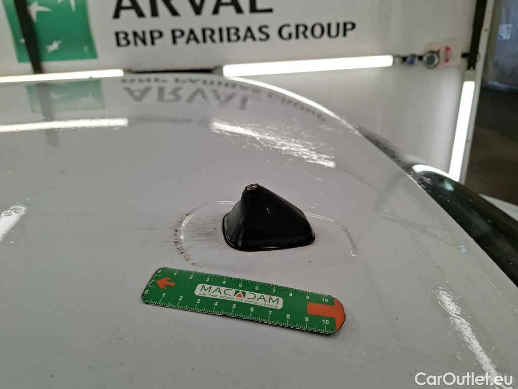  Fiat  Talento FIAT   2016  4P  Fourgon tôlé FT 13 LH1  16 Mtjet 95 Pack Pro Nav #49