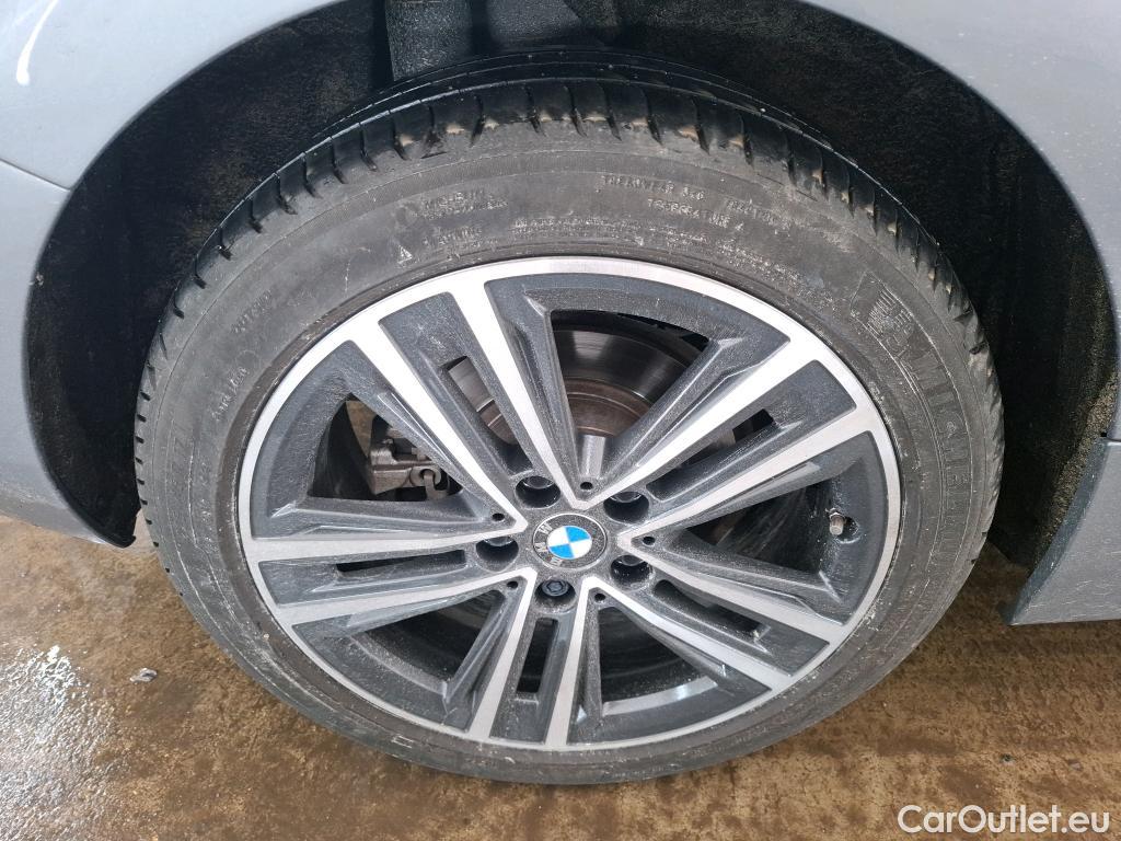  Bmw  Serie 1 BMW Série 1 / 2019 / 5P / Berline 116i DKG7 Business Design #4