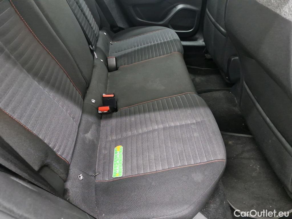  Peugeot  2008  Active Business 1.5 HDi 100CV BVM6 E6d #29