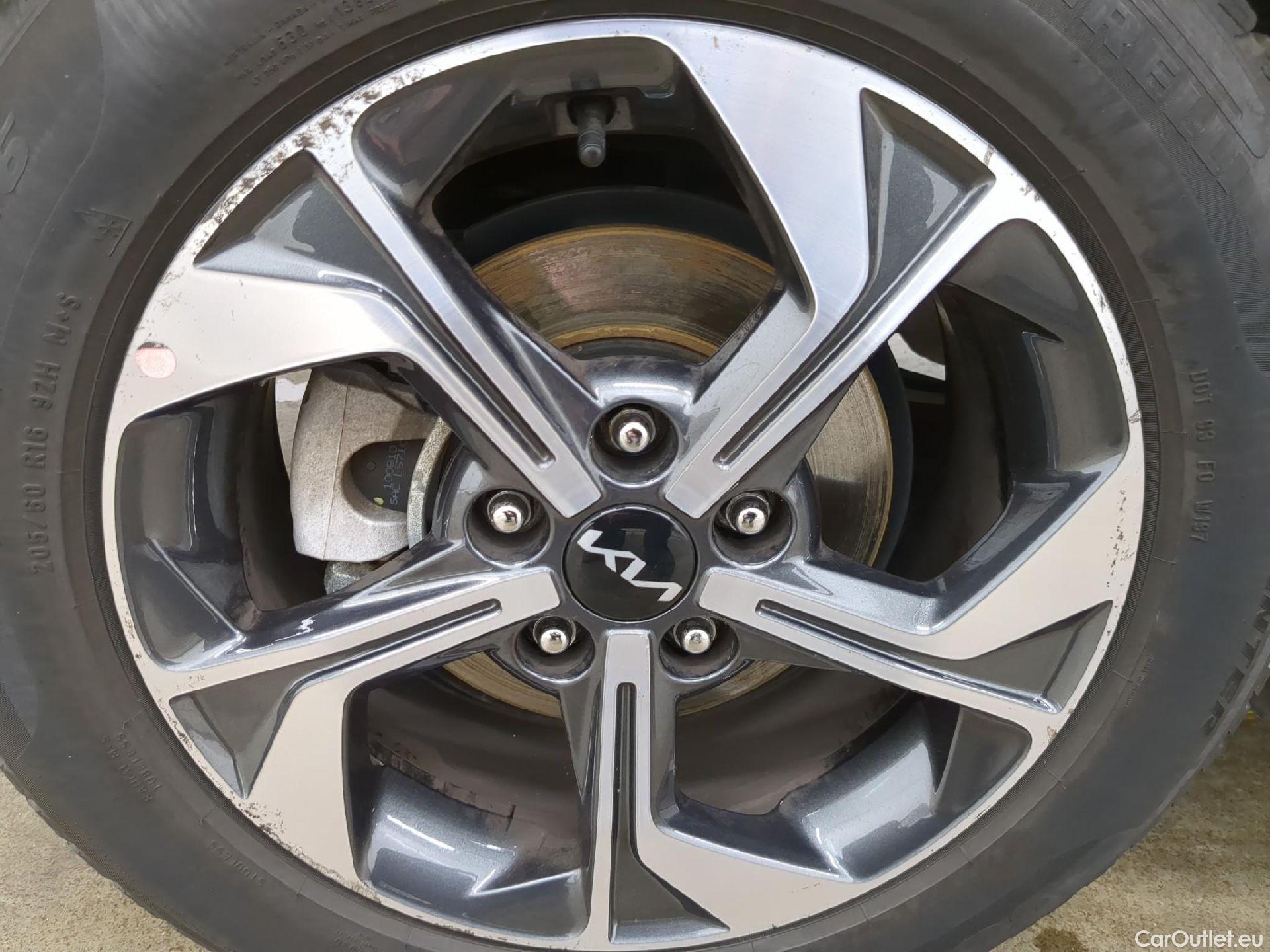  KIA  XCeed  Active 1.0 T-GDI 120CV BVM6 E6d #18