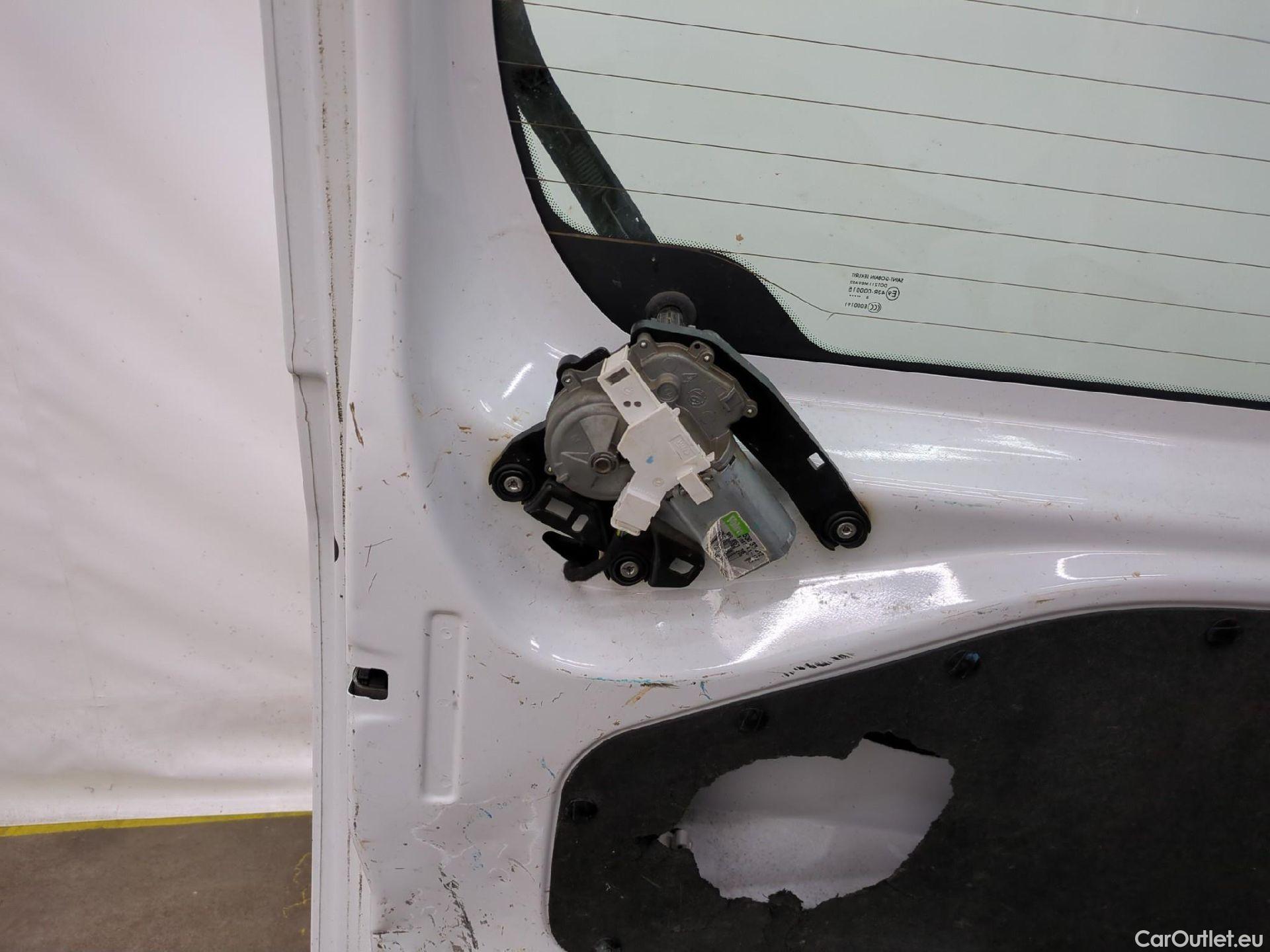  Citroen  Berlingo  Fourgon Club L1 (Court) 1.6 BlueHDi 100CV BVM5 E6 #9