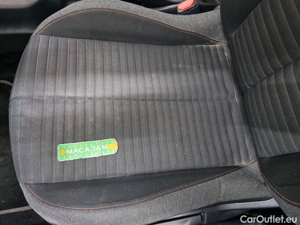  Peugeot  2008  Active Business 1.5 HDi 100CV BVM6 E6d #26