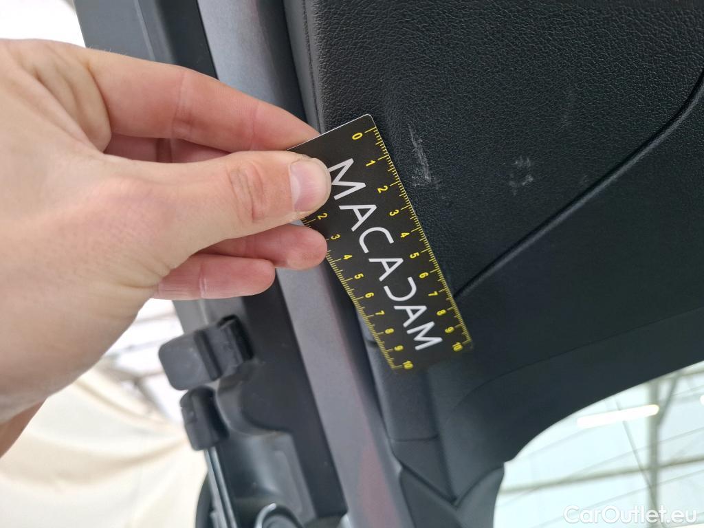  Bmw  Serie 1 BMW Série 1 / 2019 / 5P / Berline 116i DKG7 Business Design #28