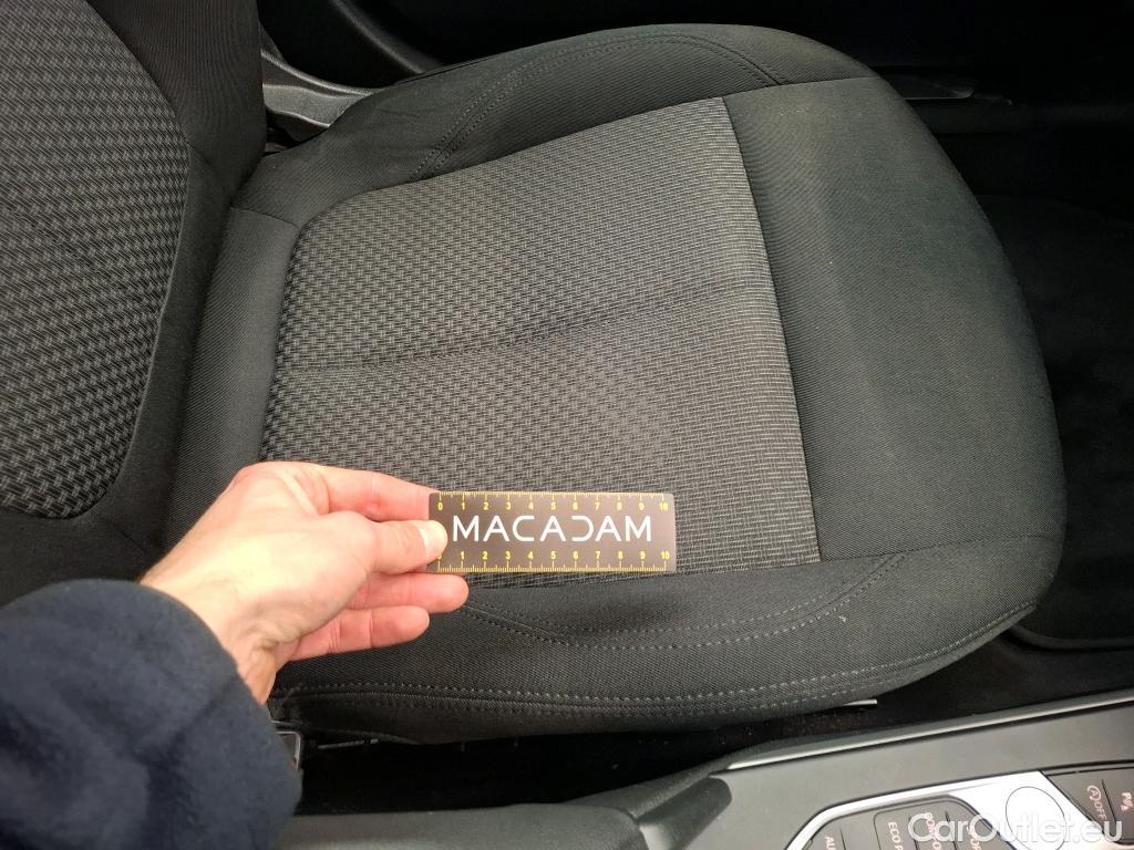  Bmw  Serie 1 BMW Série 1 / 2019 / 5P / Berline 116i DKG7 Business Design #21