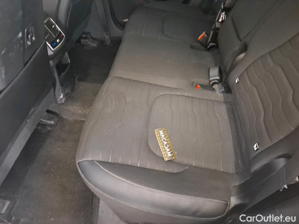  KIA  Sportage KIA  / 2021 / 5P / SUV 1.6 T-GDI 265 PHEV AUTO 4WD DESIGN #17