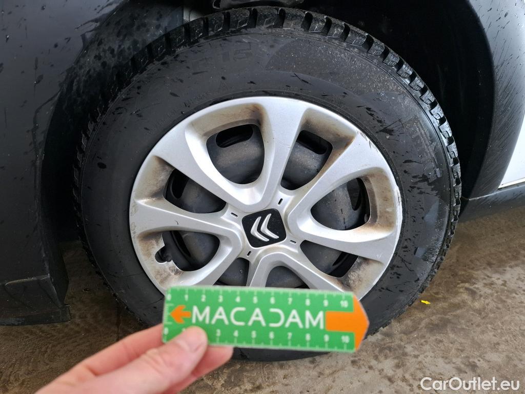  Citroen  C3  Feel 1.2 PureTech 80CV BVM5 E6 #6