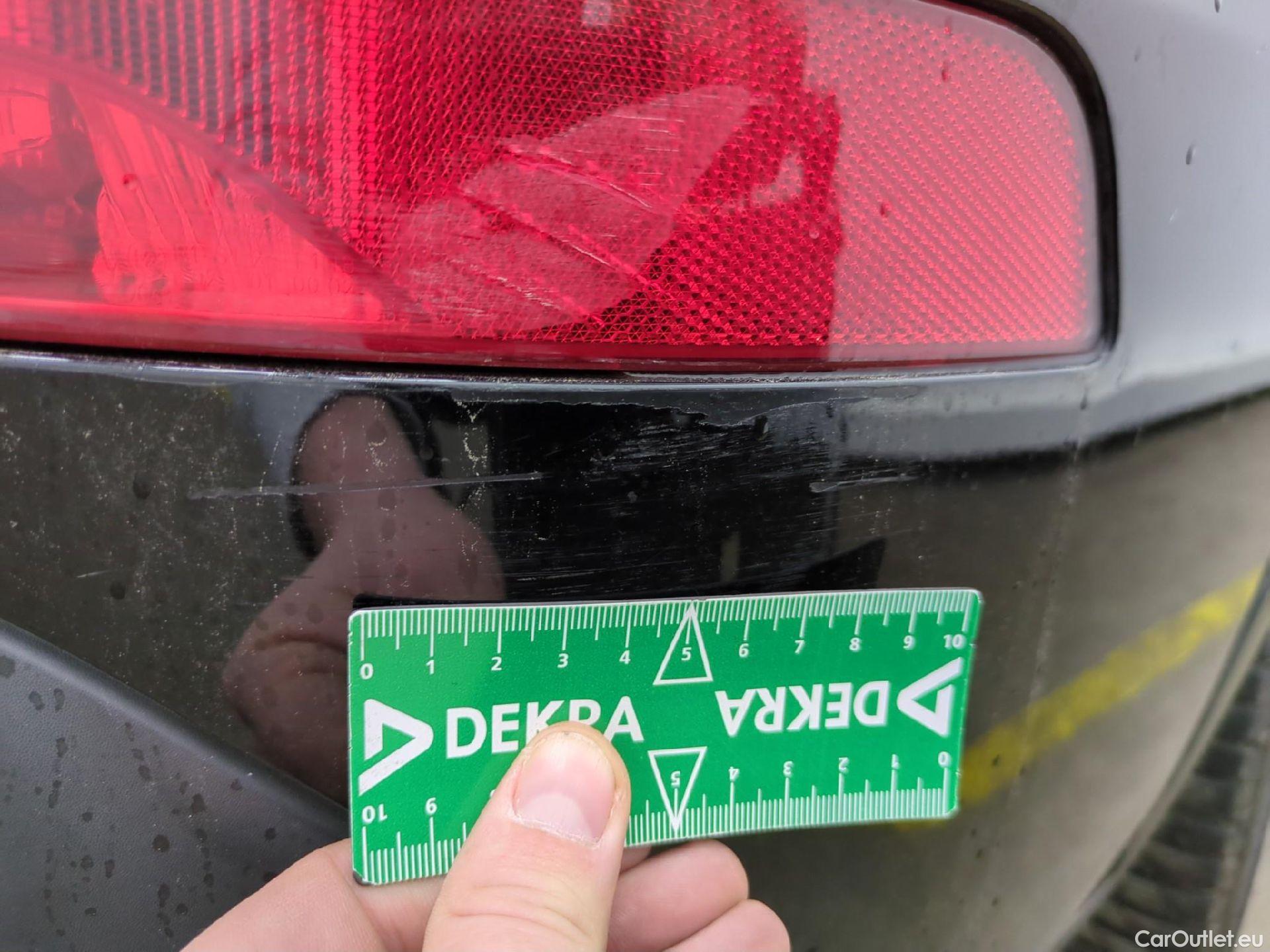  DS  DS7 DS DS 7 Crossback 5p SUV BlueHDi 130 Manuel Executive #54