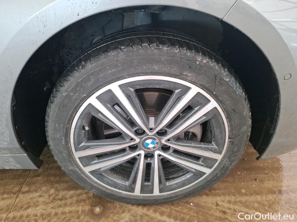  Bmw  Serie 1 BMW Série 1 / 2019 / 5P / Berline 116i DKG7 Business Design #8