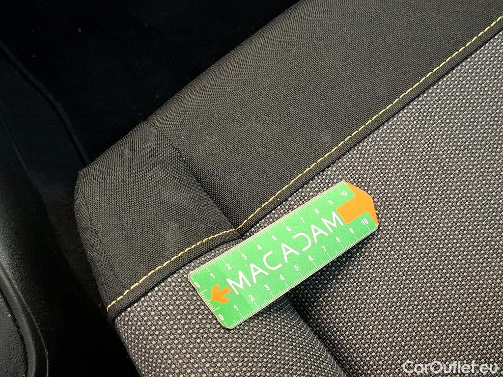  Citroen  C3  Feel 1.2 PureTech 80CV BVM5 E6 #13