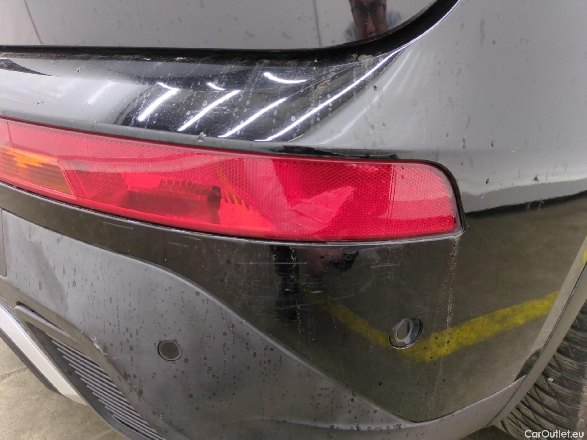  DS  DS7 DS DS 7 Crossback 5p SUV BlueHDi 130 Manuel Executive #59