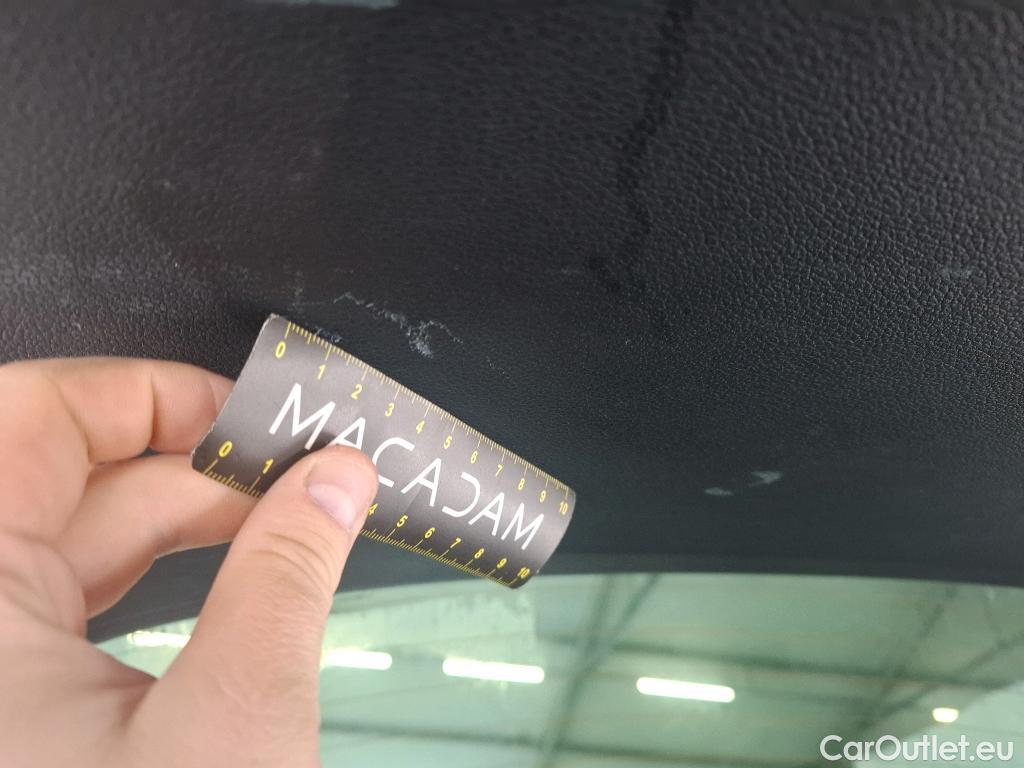  KIA  Sportage KIA  / 2021 / 5P / SUV 1.6 T-GDI 265 PHEV AUTO 4WD DESIGN #12