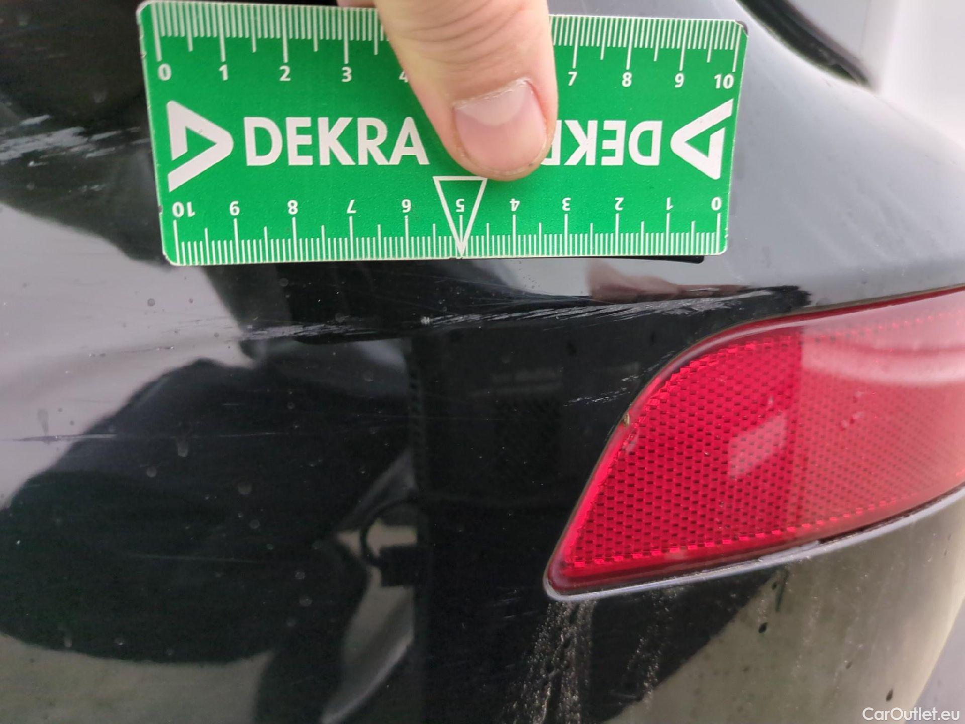  DS  DS7 DS DS 7 Crossback 5p SUV BlueHDi 130 Manuel Executive #51