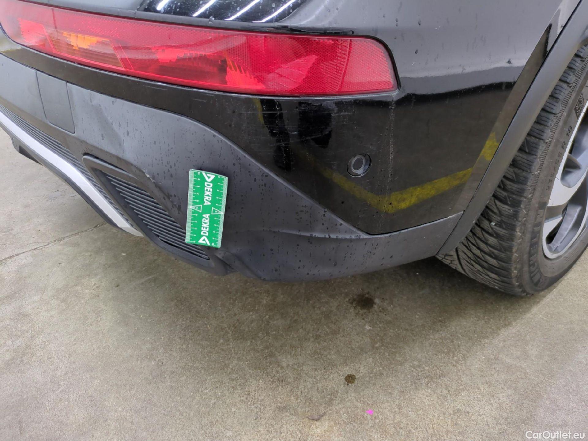  DS  DS7 DS DS 7 Crossback 5p SUV BlueHDi 130 Manuel Executive #57