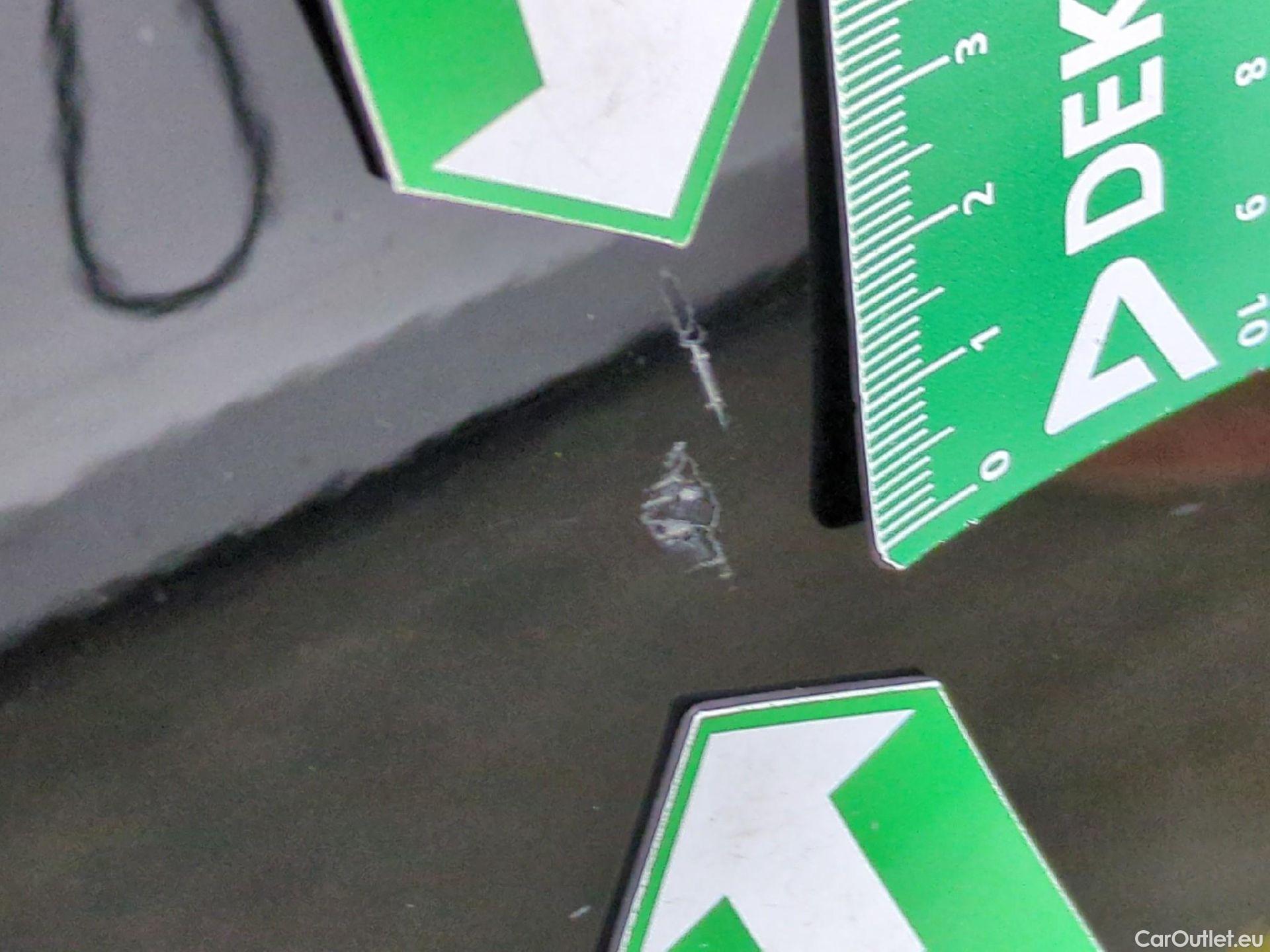  DS  DS7 DS DS 7 Crossback 5p SUV BlueHDi 130 Manuel Executive #39