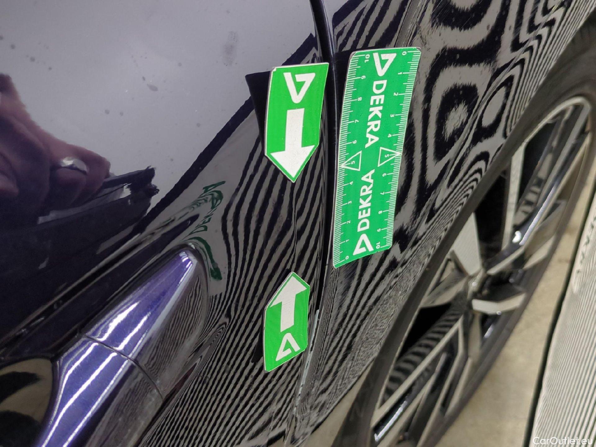  Peugeot  508 PEUGEOT  SW / 2018 / 5P / Break HYBRID 225 E-EAT8 GT #63