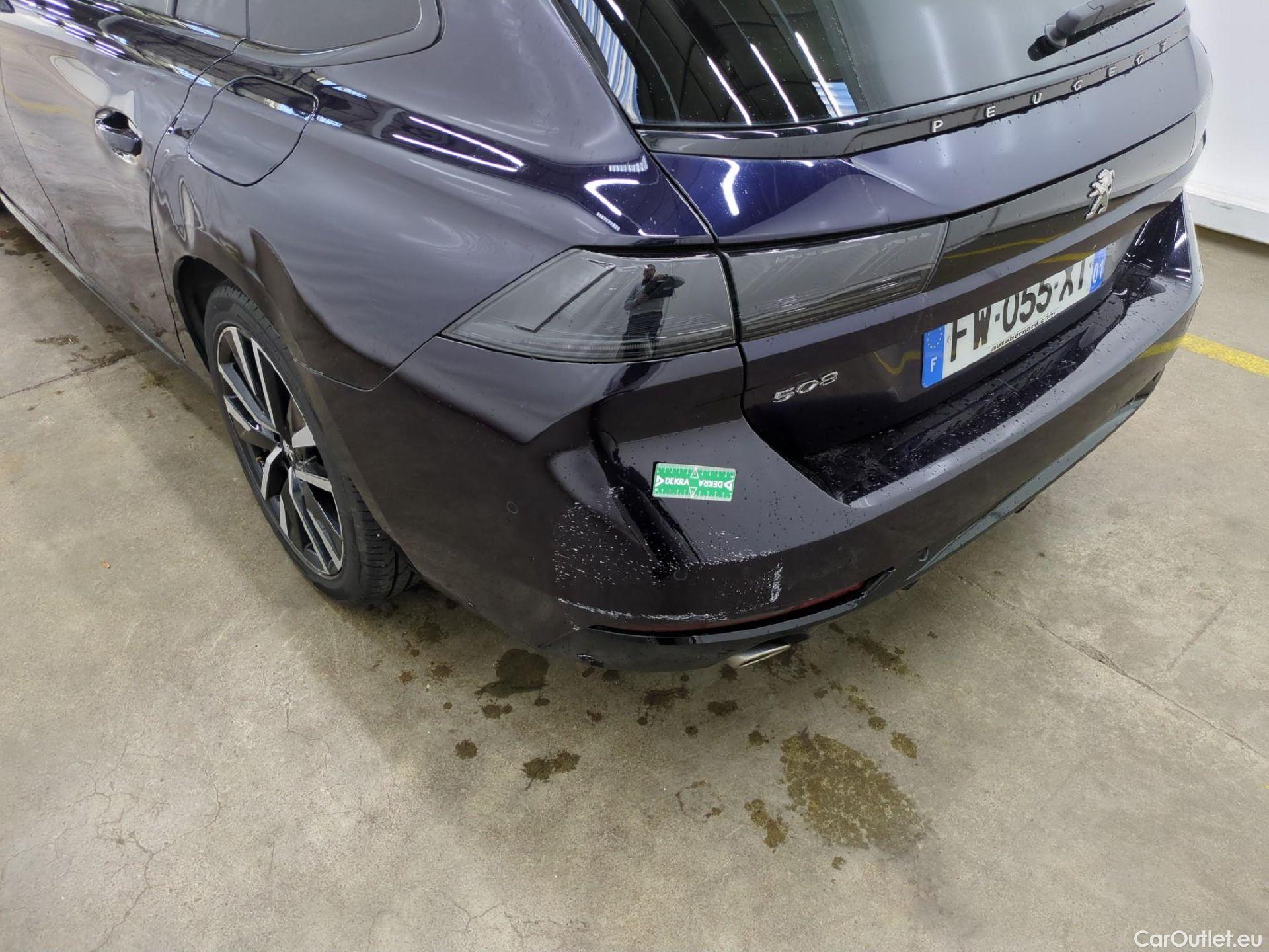  Peugeot  508 PEUGEOT  SW / 2018 / 5P / Break HYBRID 225 E-EAT8 GT #71