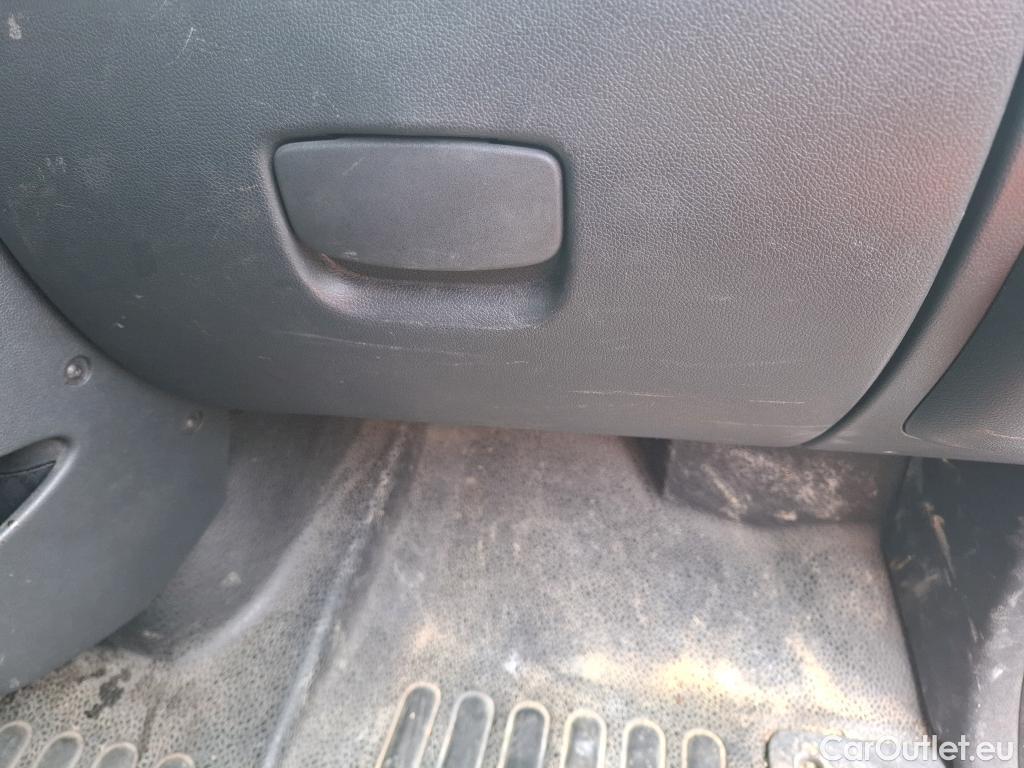  Renault  Master  III Fourgon L2H2 3 5 Grand Confort dCi 130CV BVM6 E6 #21