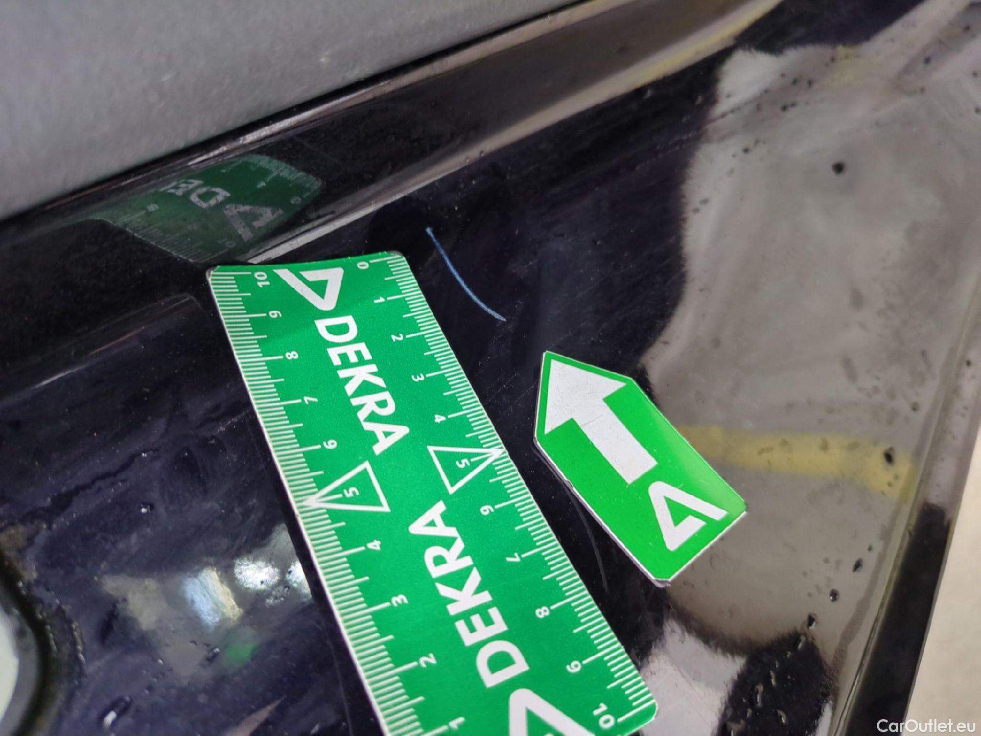  Peugeot  508 PEUGEOT  SW / 2018 / 5P / Break HYBRID 225 E-EAT8 GT #46