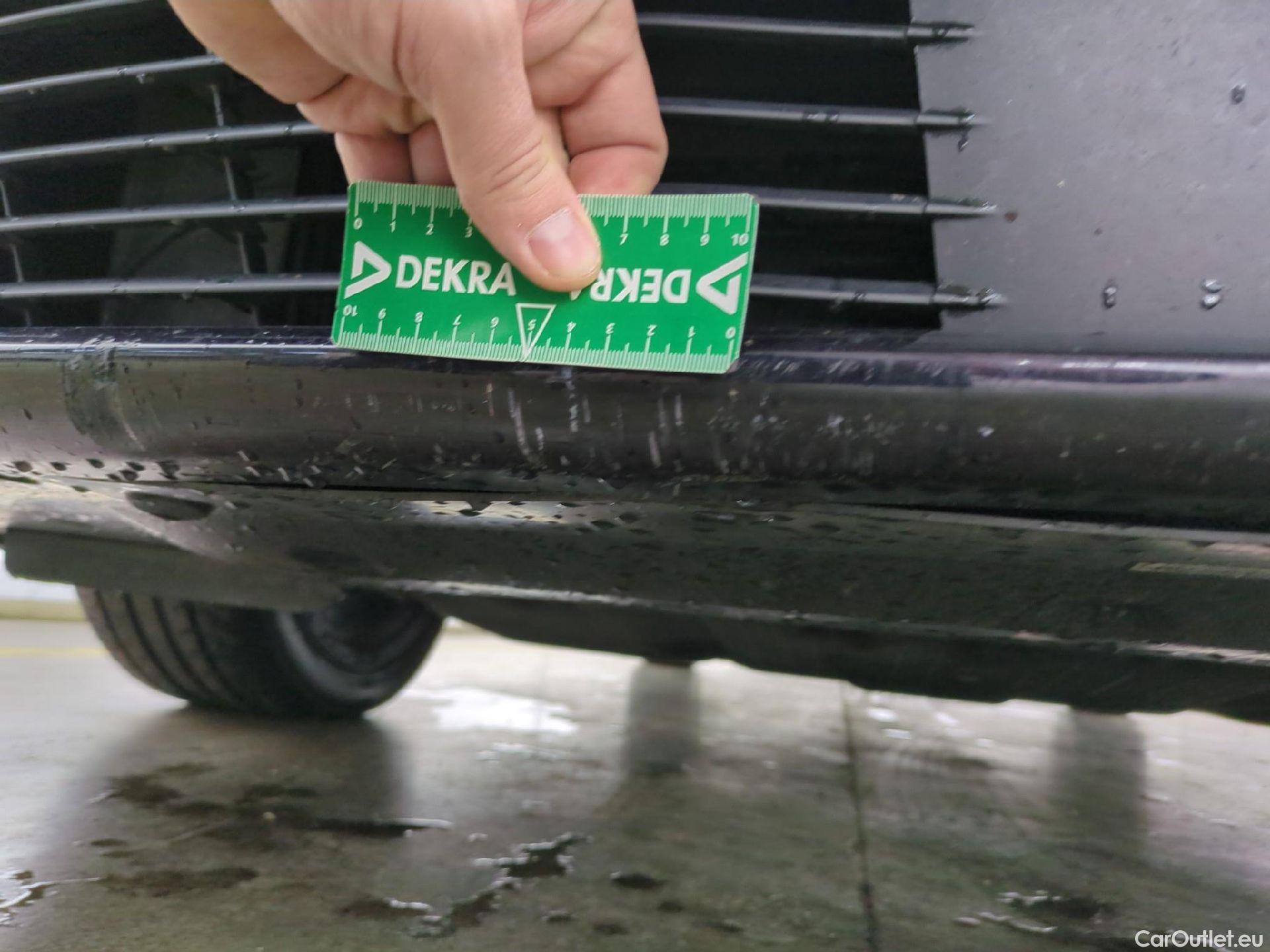  Peugeot  508 PEUGEOT  SW / 2018 / 5P / Break HYBRID 225 E-EAT8 GT #53