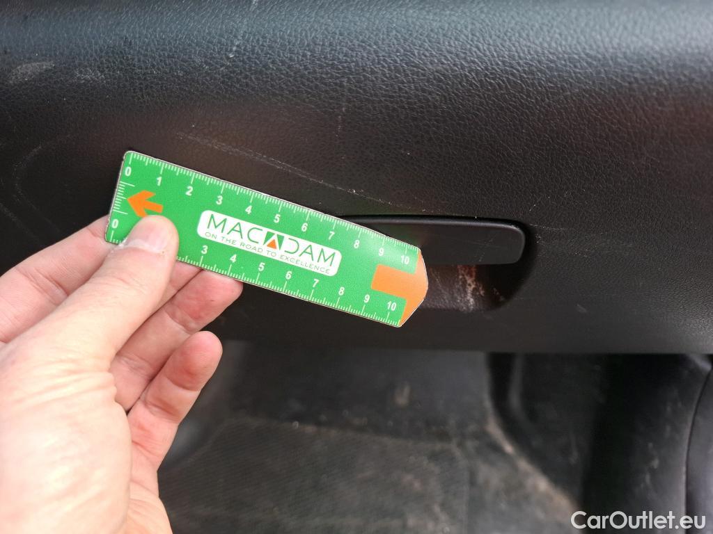  Renault  Trafic  Furgon Grand Confort L1H1 1200 1.6 dCi 125CV BVM6 E6 #25