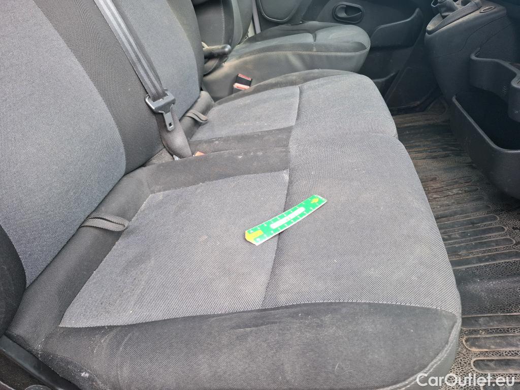  Renault  Master  III Fourgon L2H2 3 5 Grand Confort dCi 130CV BVM6 E6 #28