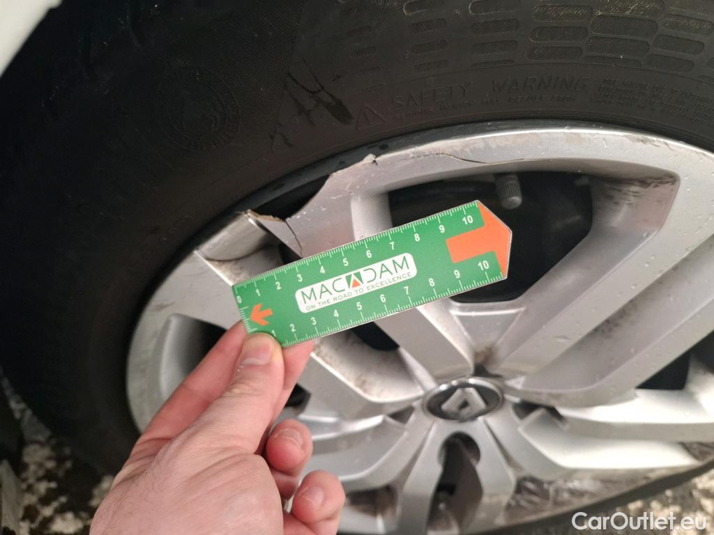  Renault  Clio  IV Business 1.5 dCi 90CV BVM5 E6 #25