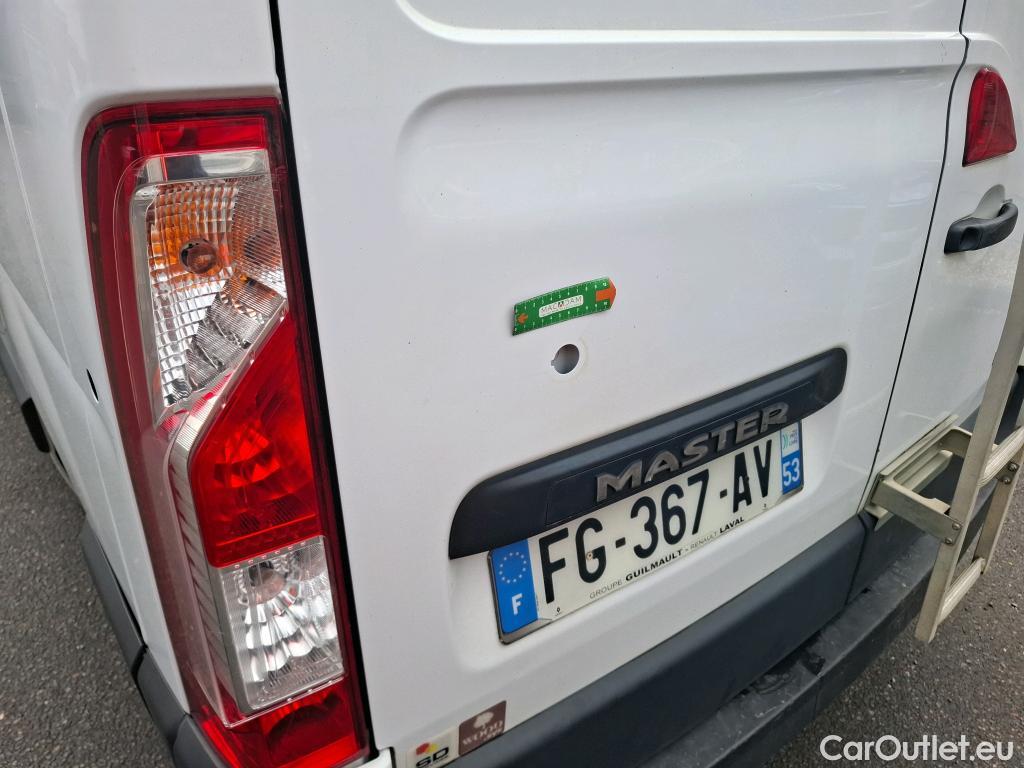  Renault  Master  III Fourgon L2H2 3 5 Grand Confort dCi 130CV BVM6 E6 #19